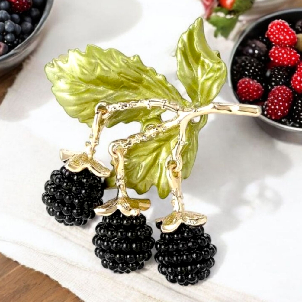 Articulated Black Berry Brooch